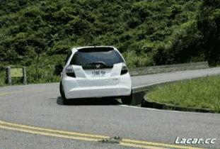 头文字d漂移视频,头文字D漂移技巧解析