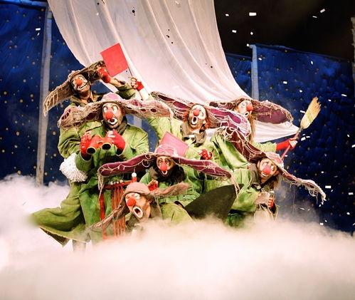 下雪秀视频,下雪秀视频中的冬日童话世界