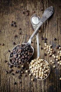 花椒泡脚视频,传统养生新体验，驱寒暖身一招搞定