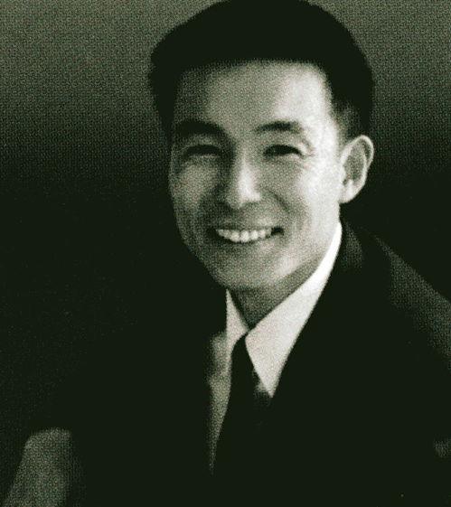 谢园访谈视频,揭秘演艺生涯背后的故事与感悟