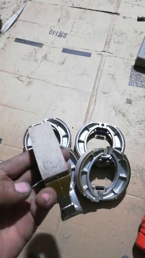 摩托车刹车片安装视频,摩托车刹车片安装步骤详解